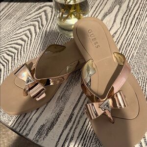 GUESS Women's Metallic Rose Sandals